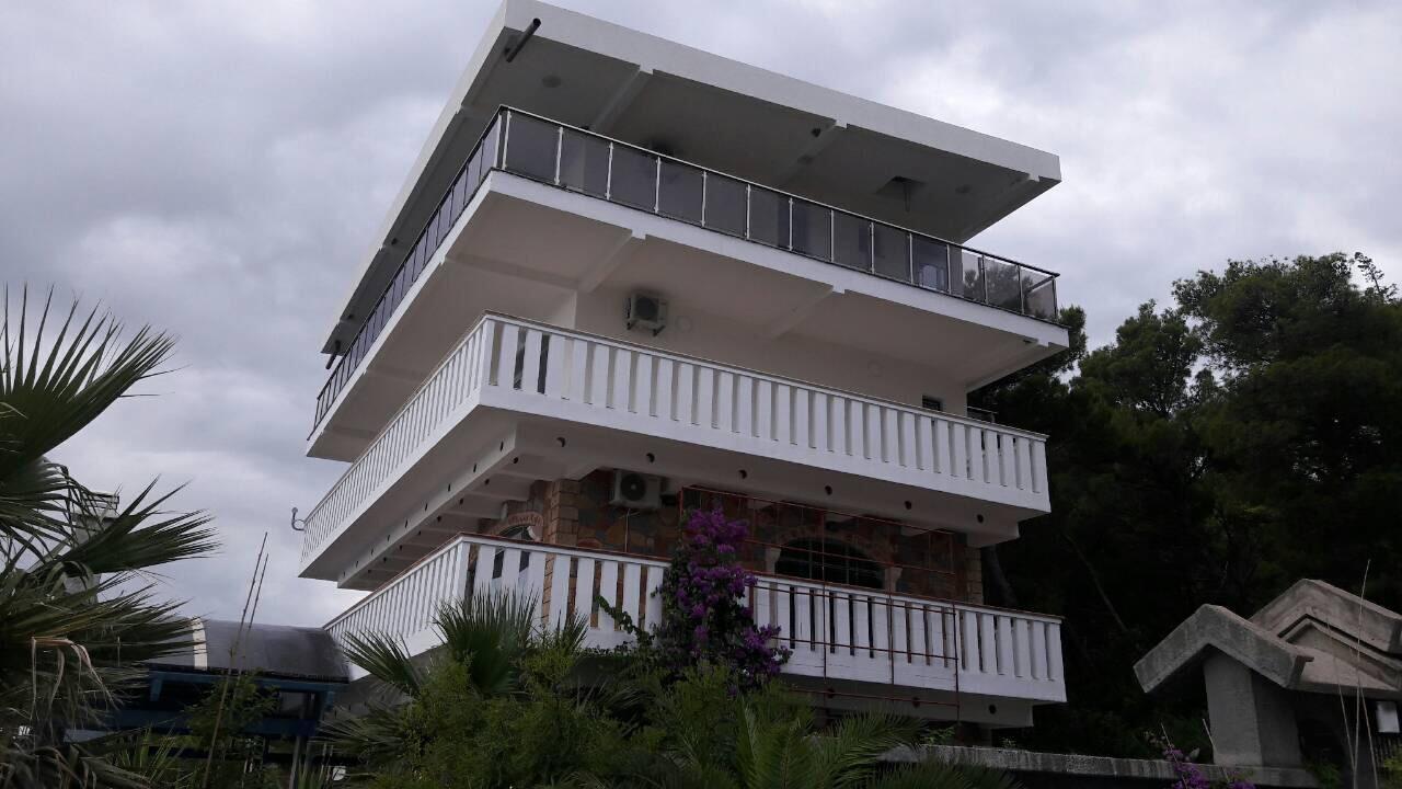 Sunset View Apartments Bar Bagian luar foto